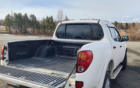 Mitsubishi L200 IV рестайлинг, 2007 год, 1 080 000 рублей, 8 фотография