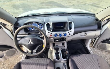 Mitsubishi L200 IV рестайлинг, 2007 год, 1 080 000 рублей, 12 фотография