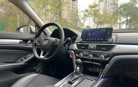 Honda Inspire, 2020 год, 1 690 000 рублей, 14 фотография