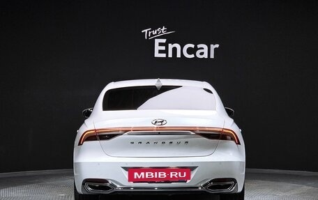 Hyundai Grandeur, 2022 год, 2 640 000 рублей, 3 фотография