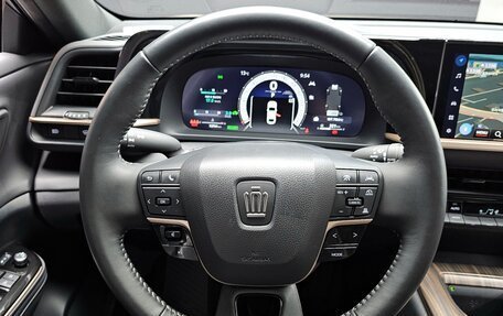 Toyota Crown, 2024 год, 4 500 090 рублей, 8 фотография
