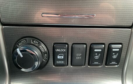 Nissan Pathfinder, 2011 год, 1 099 000 рублей, 17 фотография