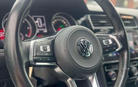Volkswagen Golf VII, 2017 год, 1 380 000 рублей, 8 фотография