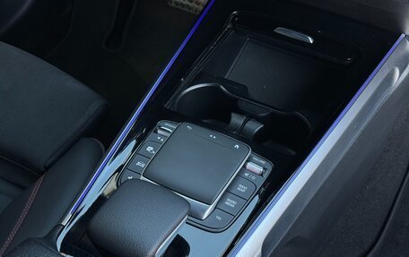 Mercedes-Benz GLB, 2021 год, 4 390 000 рублей, 24 фотография