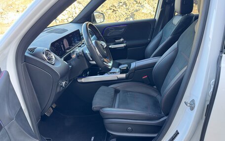 Mercedes-Benz GLB, 2021 год, 4 390 000 рублей, 14 фотография