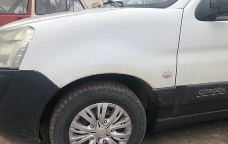 Citroen Berlingo II рестайлинг, 2003 год, 330 000 рублей, 21 фотография