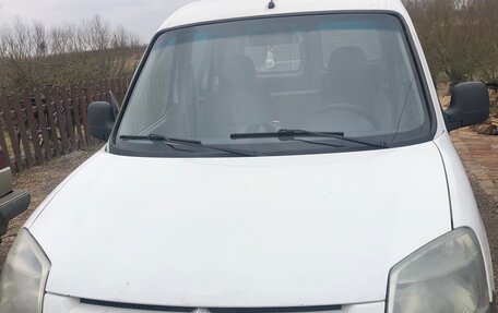 Citroen Berlingo II рестайлинг, 2003 год, 330 000 рублей, 19 фотография