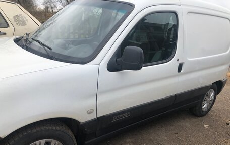 Citroen Berlingo II рестайлинг, 2003 год, 330 000 рублей, 20 фотография