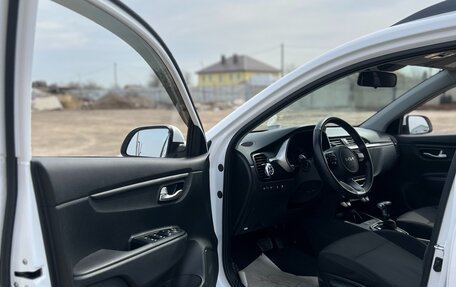KIA Rio IV, 2022 год, 2 100 000 рублей, 9 фотография