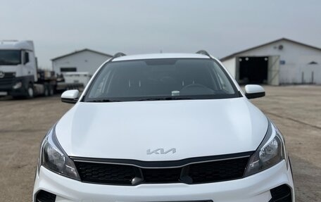 KIA Rio IV, 2022 год, 2 100 000 рублей, 6 фотография
