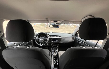 KIA Rio IV, 2022 год, 2 100 000 рублей, 13 фотография