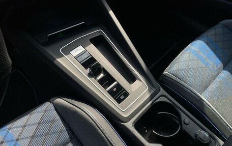 Volkswagen Golf GTI, 2022 год, 3 300 090 рублей, 13 фотография