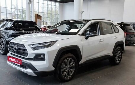 Toyota RAV4, 2024 год, 4 600 000 рублей, 2 фотография