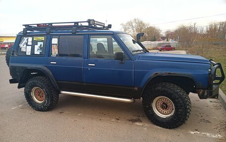 Nissan Patrol, 1991 год, 900 000 рублей, 4 фотография