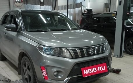 Suzuki Vitara II рестайлинг, 2018 год, 1 750 000 рублей, 2 фотография