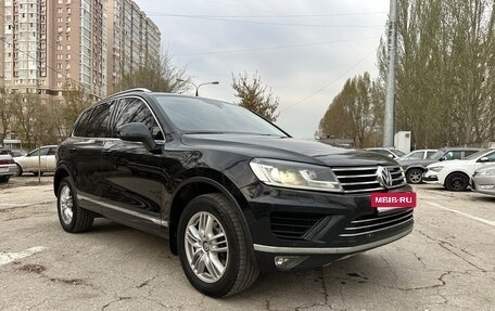 Volkswagen Touareg III, 2015 год, 2 680 000 рублей, 4 фотография