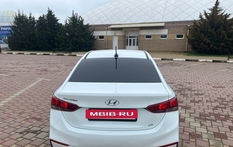 Hyundai Solaris II рестайлинг, 2018 год, 1 350 000 рублей, 7 фотография