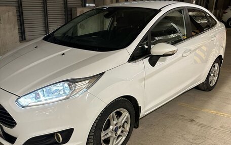 Ford Fiesta, 2016 год, 950 000 рублей, 2 фотография