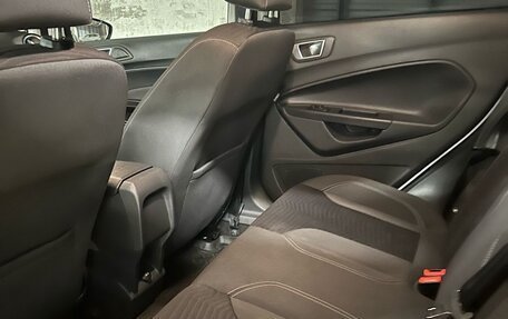 Ford Fiesta, 2016 год, 950 000 рублей, 12 фотография