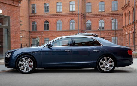 Bentley Flying Spur II, 2015 год, 7 990 000 рублей, 3 фотография