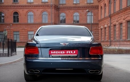 Bentley Flying Spur II, 2015 год, 7 990 000 рублей, 5 фотография