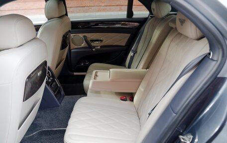 Bentley Flying Spur II, 2015 год, 7 990 000 рублей, 19 фотография