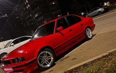 BMW 5 серия, 1995 год, 800 000 рублей, 1 фотография