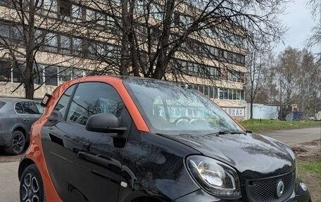 Smart Fortwo III, 2016 год, 850 000 рублей, 1 фотография
