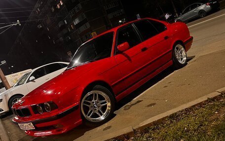 BMW 5 серия, 1995 год, 800 000 рублей, 2 фотография