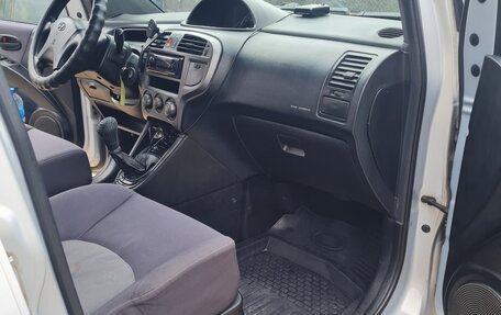 Hyundai Matrix I рестайлинг, 2002 год, 350 000 рублей, 19 фотография