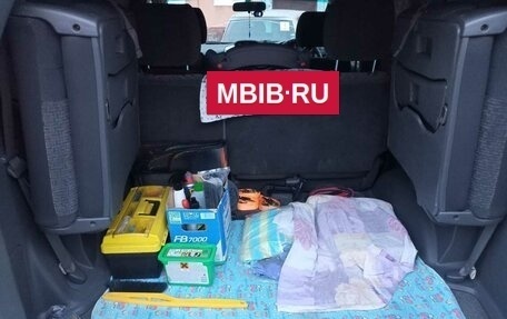 Toyota Land Cruiser Prado 120 рестайлинг, 2003 год, 2 200 000 рублей, 10 фотография