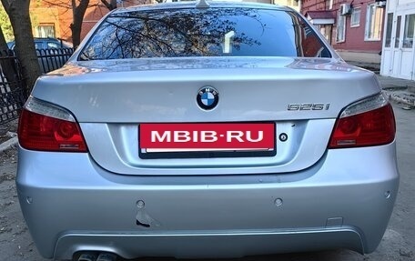 BMW 5 серия, 2008 год, 1 300 000 рублей, 13 фотография