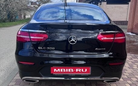 Mercedes-Benz GLC Coupe, 2017 год, 4 550 000 рублей, 6 фотография