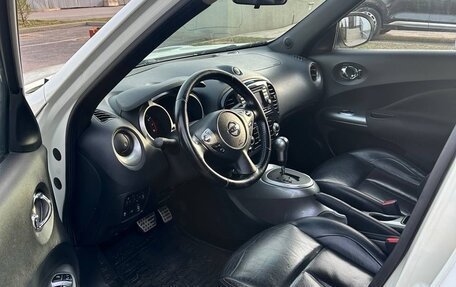 Nissan Juke II, 2011 год, 820 000 рублей, 7 фотография