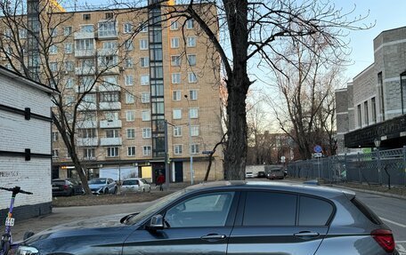 BMW 1 серия, 2019 год, 2 450 000 рублей, 2 фотография