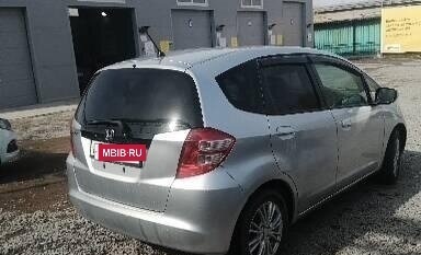 Honda Fit III, 2008 год, 630 000 рублей, 2 фотография