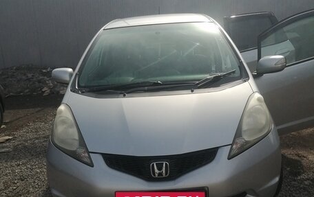 Honda Fit III, 2008 год, 630 000 рублей, 8 фотография