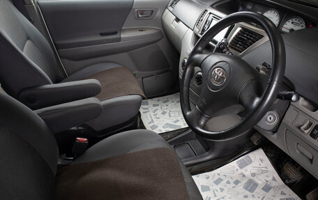 Toyota Noah III, 2002 год, 1 269 000 рублей, 12 фотография
