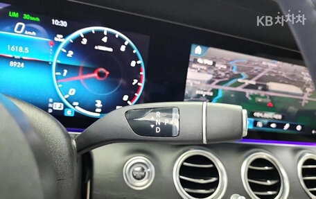 Mercedes-Benz E-Класс, 2022 год, 4 600 011 рублей, 8 фотография