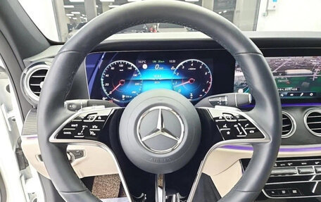 Mercedes-Benz E-Класс, 2022 год, 4 600 011 рублей, 6 фотография