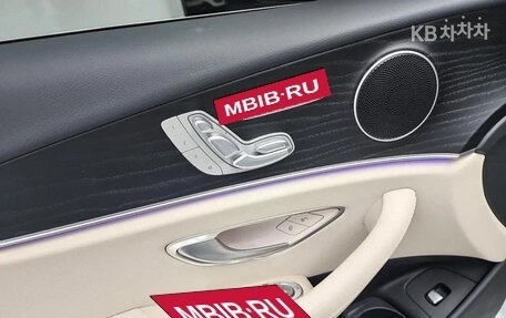 Mercedes-Benz E-Класс, 2022 год, 4 600 011 рублей, 19 фотография
