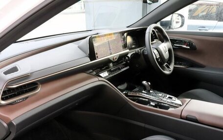 Toyota Crown, 2023 год, 5 000 000 рублей, 23 фотография