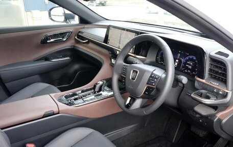 Toyota Crown, 2023 год, 5 000 000 рублей, 36 фотография