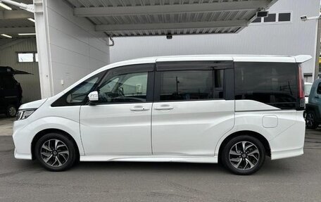 Honda Stepwgn IV, 2020 год, 1 930 000 рублей, 5 фотография