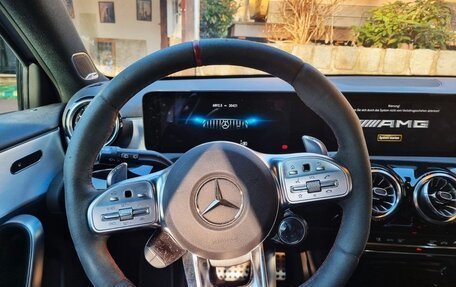 Mercedes-Benz A-Класс AMG, 2022 год, 3 050 000 рублей, 5 фотография