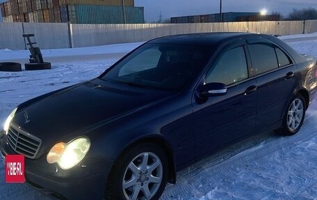 Mercedes-Benz C-Класс, 2000 год, 670 000 рублей, 3 фотография