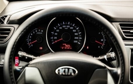 KIA Rio III рестайлинг, 2015 год, 17 фотография