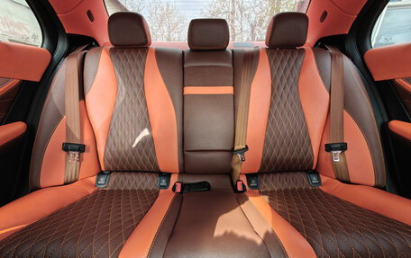 Mercedes-Benz E-Класс, 2016 год, 2 750 000 рублей, 28 фотография