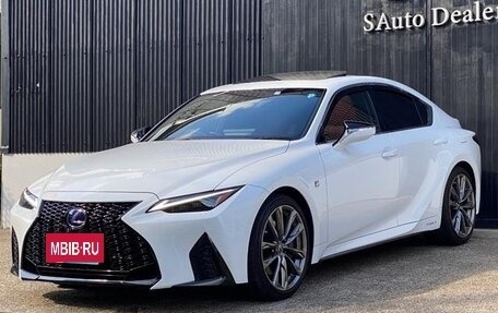 Lexus IS III, 2021 год, 3 800 000 рублей, 2 фотография