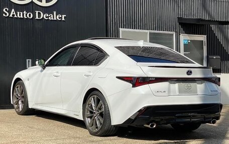Lexus IS III, 2021 год, 3 800 000 рублей, 5 фотография